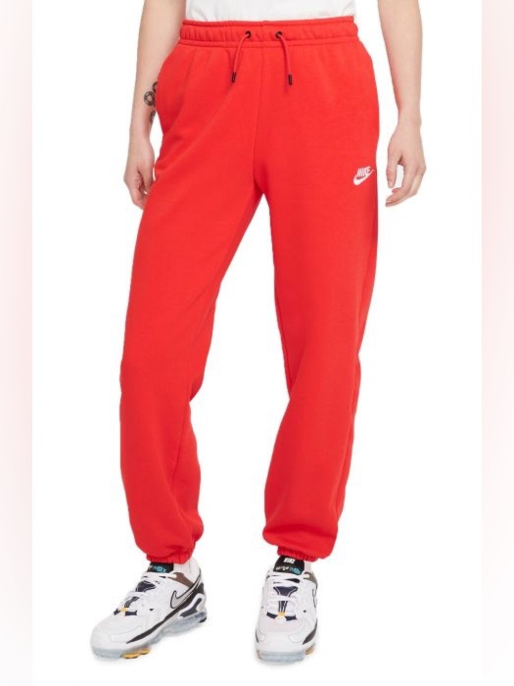 Nike Essentials Fleece Training Jogger Sweatpants in University Red